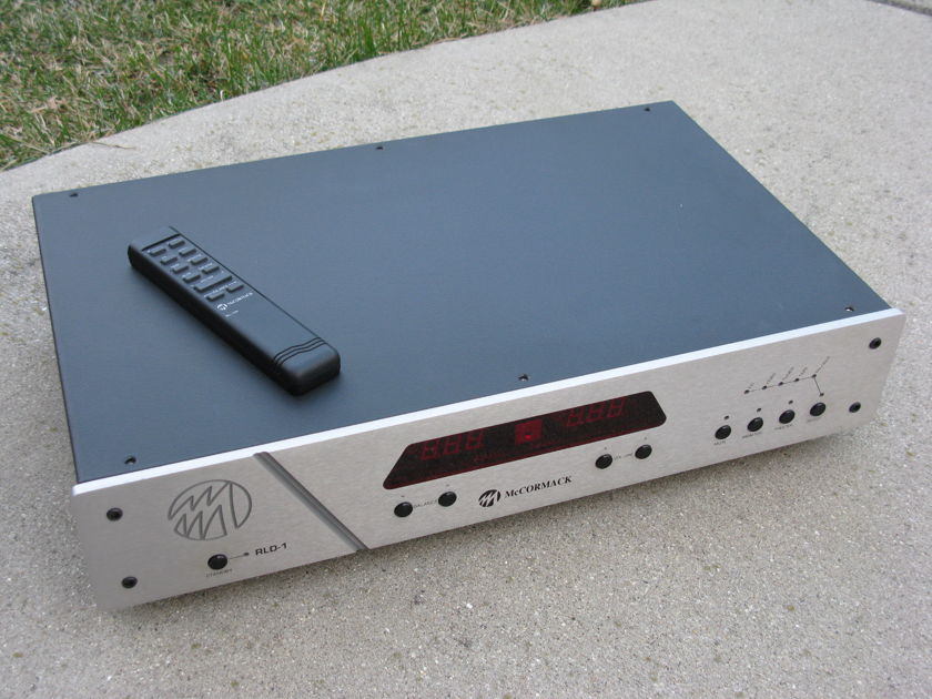 McCormack  RLD 1 remote control pre amp with SMC Silver Edition Modification