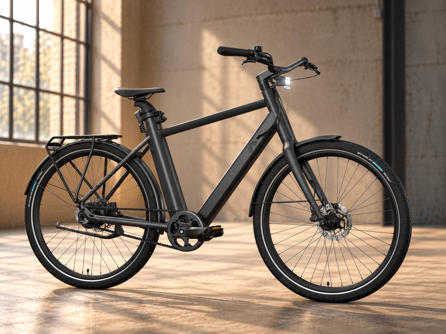 Vélo électrique Crivit Urban de Lidl, vélo de ville avec moteur dans la roue arrière et batterie amovible