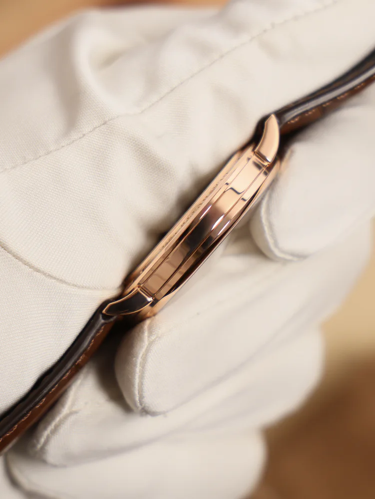 A. Lange & Söhne Saxonia Rose Gold, image 3