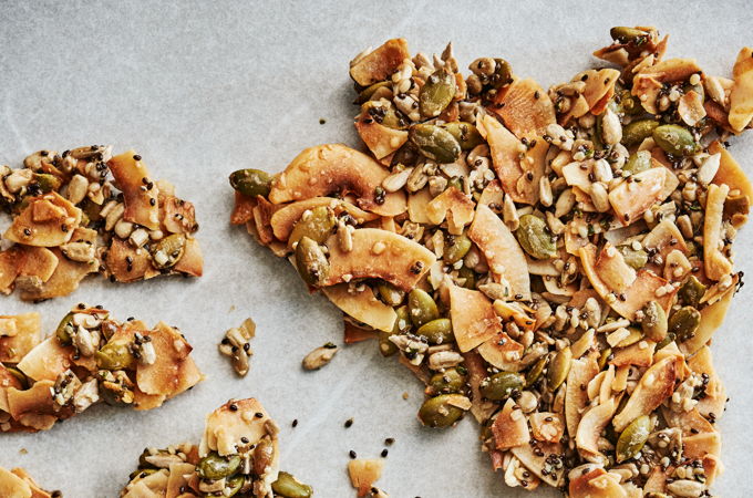 Bouchées de graines et de noix de coco