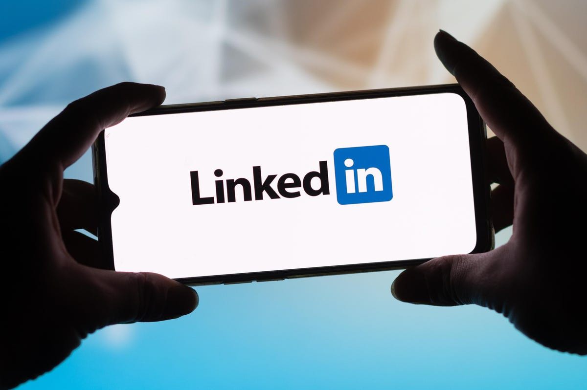 Commotion LinkedIn: Company Updates and Product News
