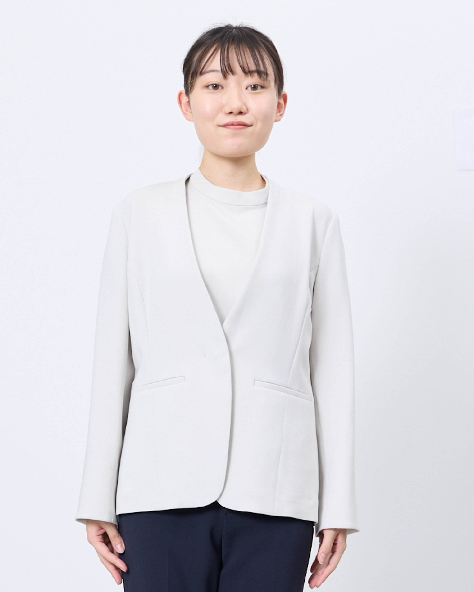 ノーカラージャケット（リニューアル）着用レビュー