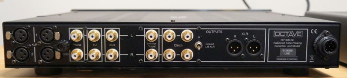 Octave Audio HP 300SE tube preamp w/MC phono. German hi...
