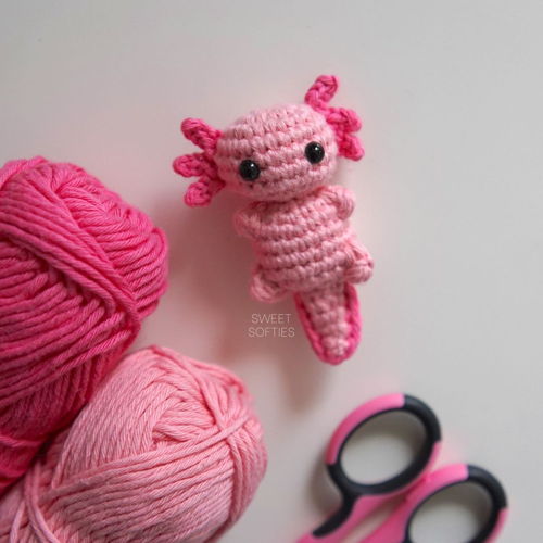 NO-SEW Axolotl-haaktutorial · Eenvoudig, snel en beginnersvriendelijk gratis Amigurumi-poppenpatroon!