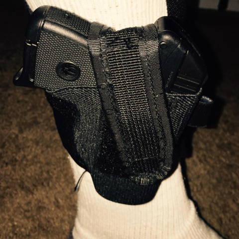 shoulder holster review, shoulder holster for men, shoulder holster for fat guy, right hand shoulder holster