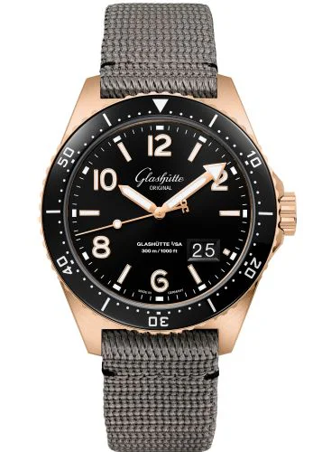 SeaQ Panorama Date Red Gold / Black / Synthetic - Folding