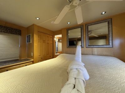 Boat Image 50