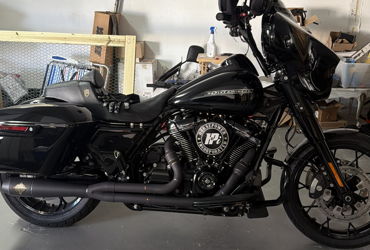 2020 HARLEY-DAVIDSON STREET GLIDE SPECIAL motorcycle for rent near St. Petersburg, FL