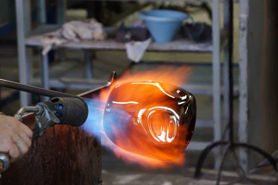 Burano Lacemaking & Murano Glassblowing Trip by Boat - photo 3