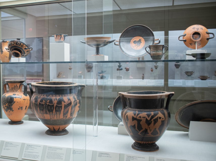 greek art gallery on the fourth floor of SAMA, secondary view