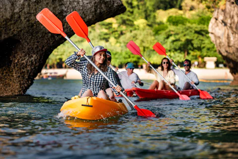 Canoe Adventure Tour Through Prague