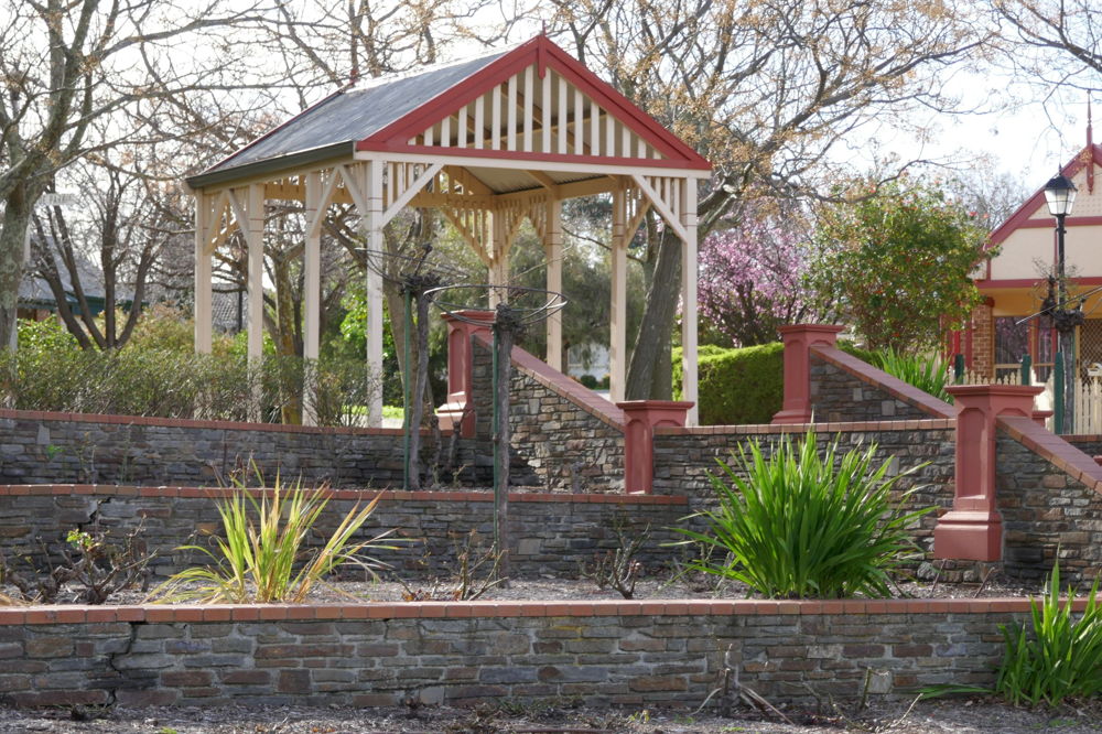 Hyde Park - Rose Village