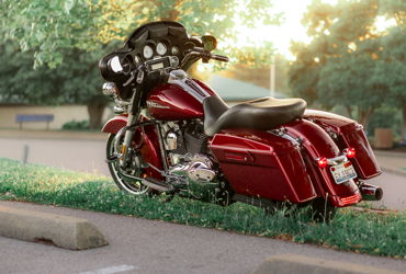 2010 HARLEY-DAVIDSON STREET GLIDE motorcycle for rent near St. Peters, MO