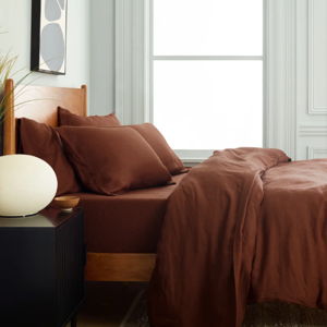 Quince | Linen Duvet Cover King (Bordeaux)