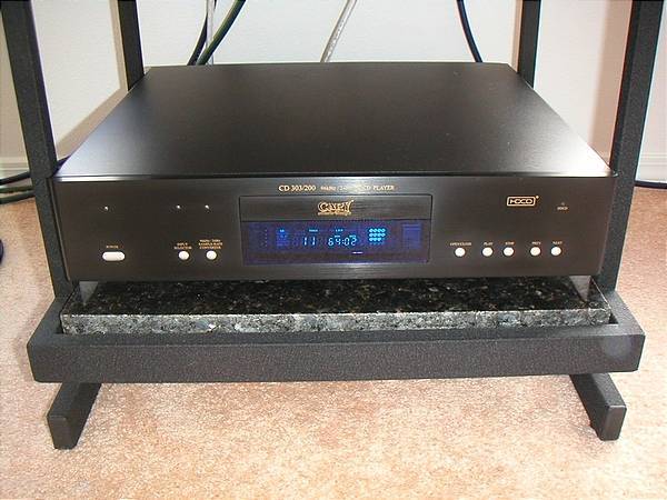 Cary CD-303/200