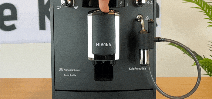 Verstelbare uitloop Nivona CafeRomatica 520 