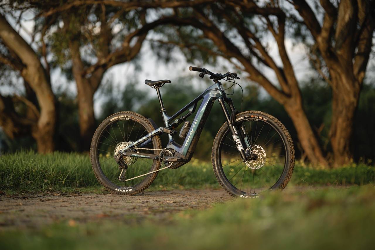 Whyte Kado RSX Lifestyle picture side
