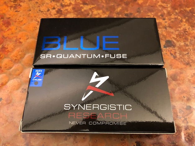 Synergistic Research BLUE Quantum Fuse (like-NEW)