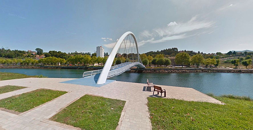  Pontevedra, España
- Barrio la Seca desde Illa das Esculturas, pontevedra.jpg