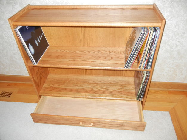 Oak LP Cabinet  Turntable Stand Excellent!