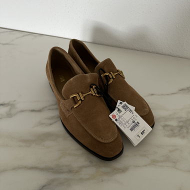 New Zara tan suede loafers EU40 with tags