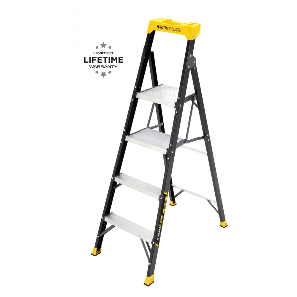 Gorilla GLF5X Ladder vs Werner 6foot Aluminum Stepladder Slant