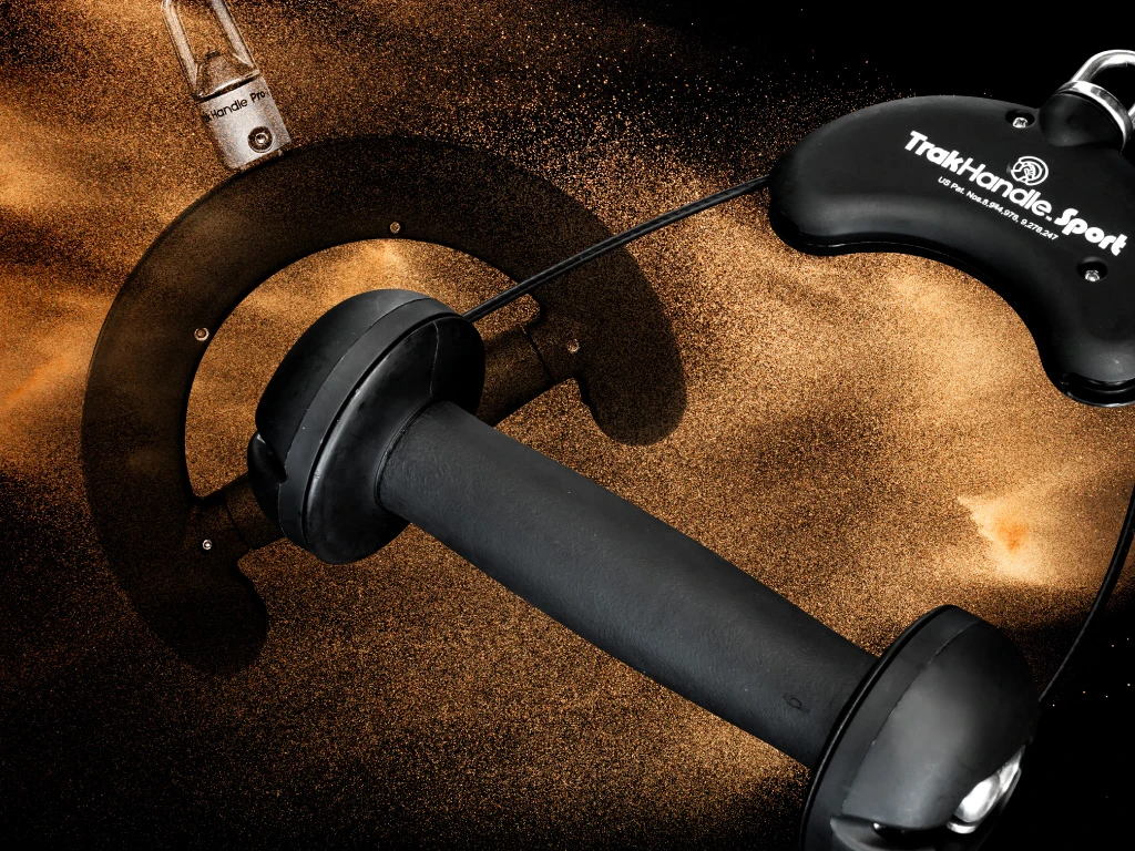 Trak Fitness™幫助健身愛好者更有效地達到健身目標並減少受傷的3D 運動握把