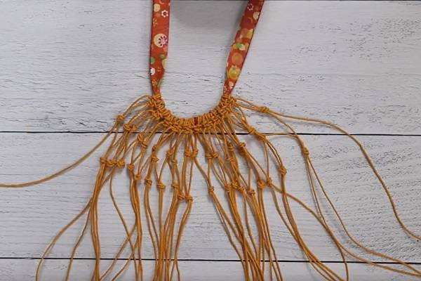 DIY Macrame Market Bag Video Tutorial image 5