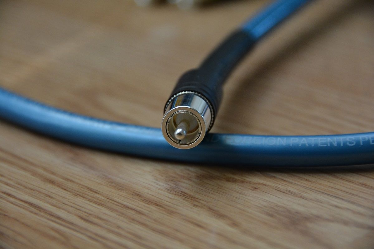 ケーブル・シールド CARDAS AUDIO HEXLINK SERIES GOLDEN FIVE CARDAS AUDIO HEXLINK SERIES GOLDEN FIVE ケーブル・シールド CARDAS