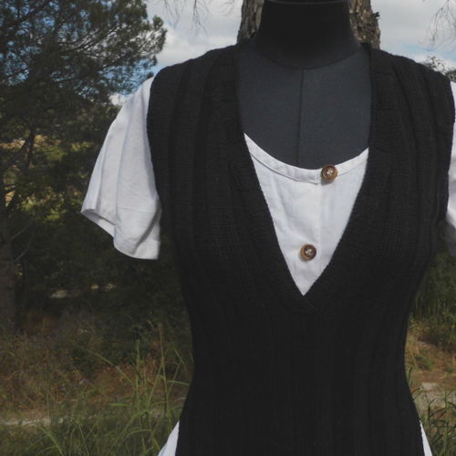 VINZERIA SLIPOVER, a lovely top/waistcoat for ladies