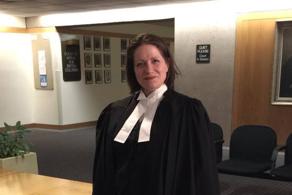 Lisa Myers piuctured weariung court attire when she was litigating a case