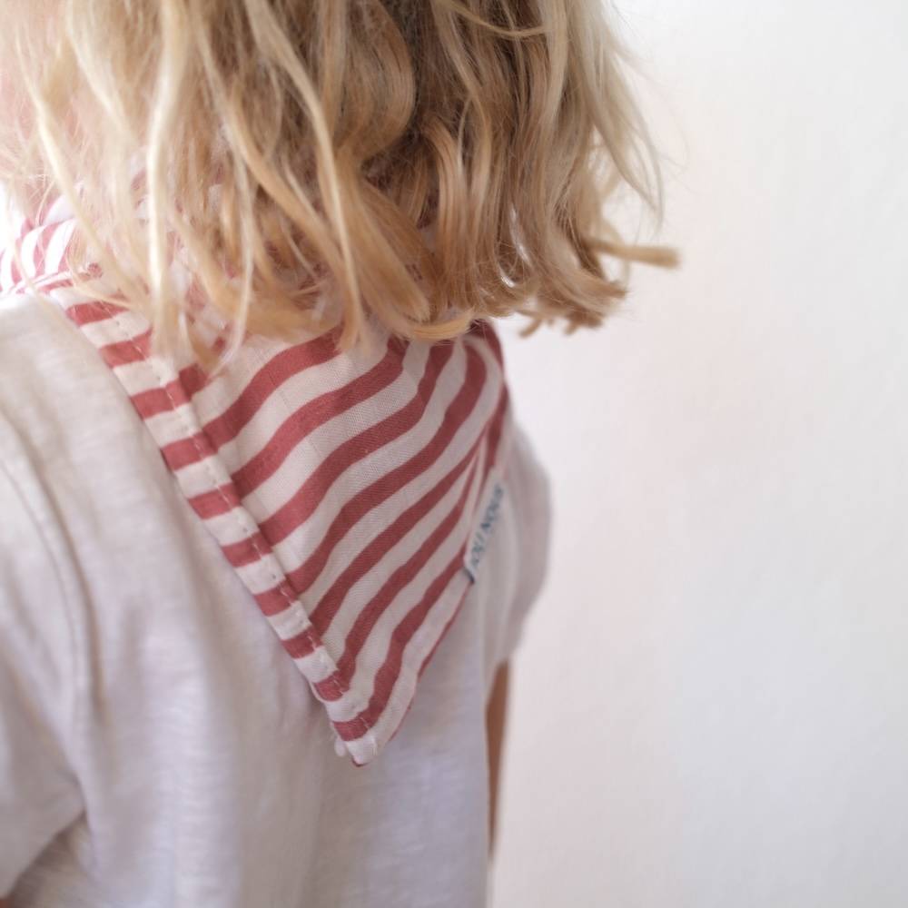 Foulard joli nous bleu blanc élégant chic pour bébé ou enfant, bambou OEKO-TEX et coton GOTS doux pratique polyvalent élégant chic haut de gamme