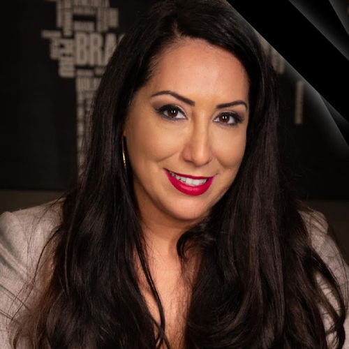 Maria  Santos