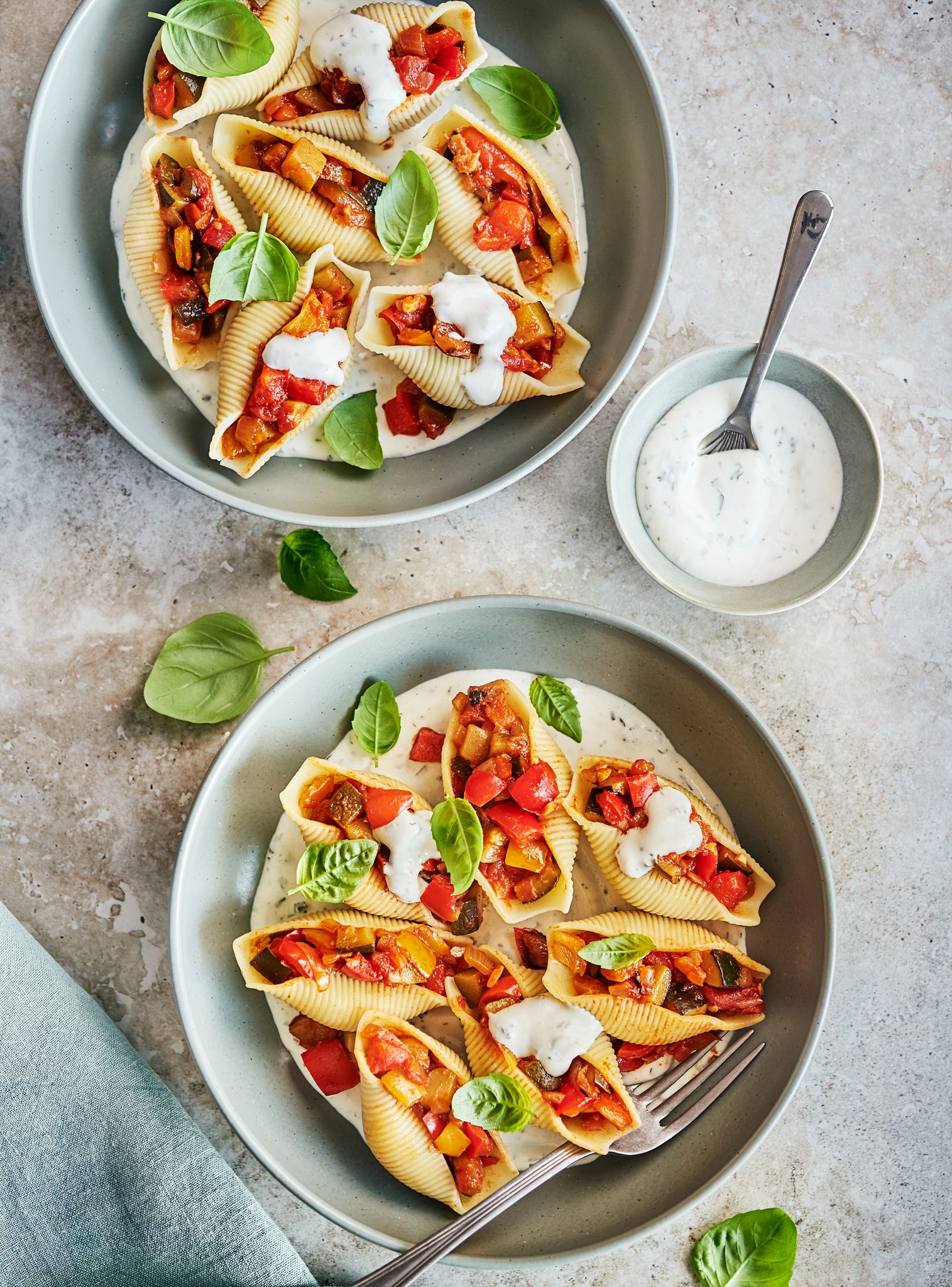 Vegetable-Stuffed Pasta Shells with Creamy Chive Sauce | RICARDO