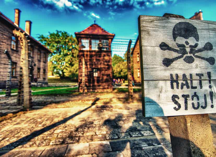 Krakow: Auschwitz-Birkenau Guided Tour with Hotel Transfer - photo 2