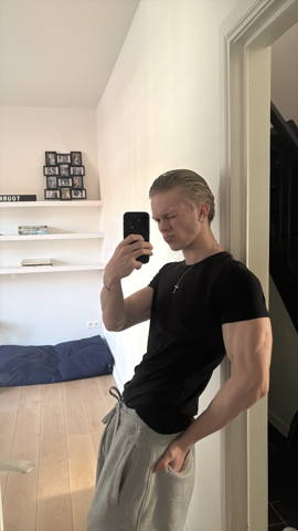 Kenai Van damme