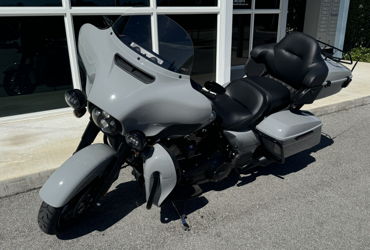 2024 HARLEY-DAVIDSON ULTRA LIMITED motorcycle for rent near Golf, FL
