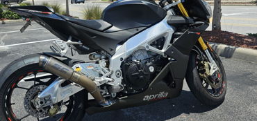 2015 APRILIA RSV4 FACTORY 1100 motorcycle for rent near Clearwater, FL