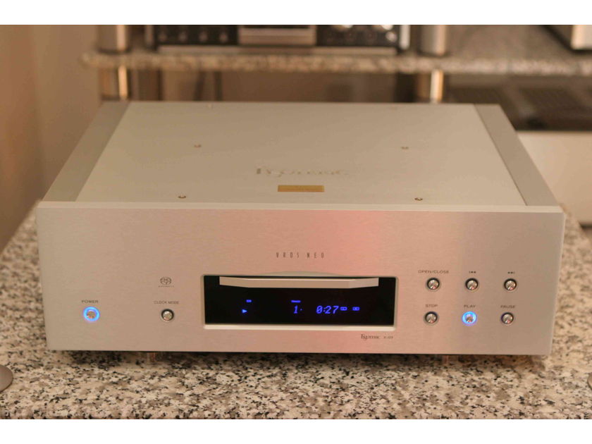 Esoteric X-03SE Esoteric X-03SE Special Edition CD/SACD Player