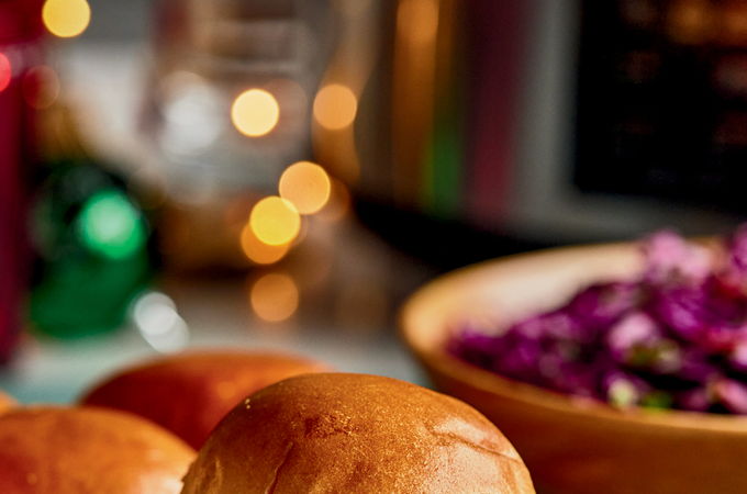 Sandwichs au porc effiloché aux épices de Noël