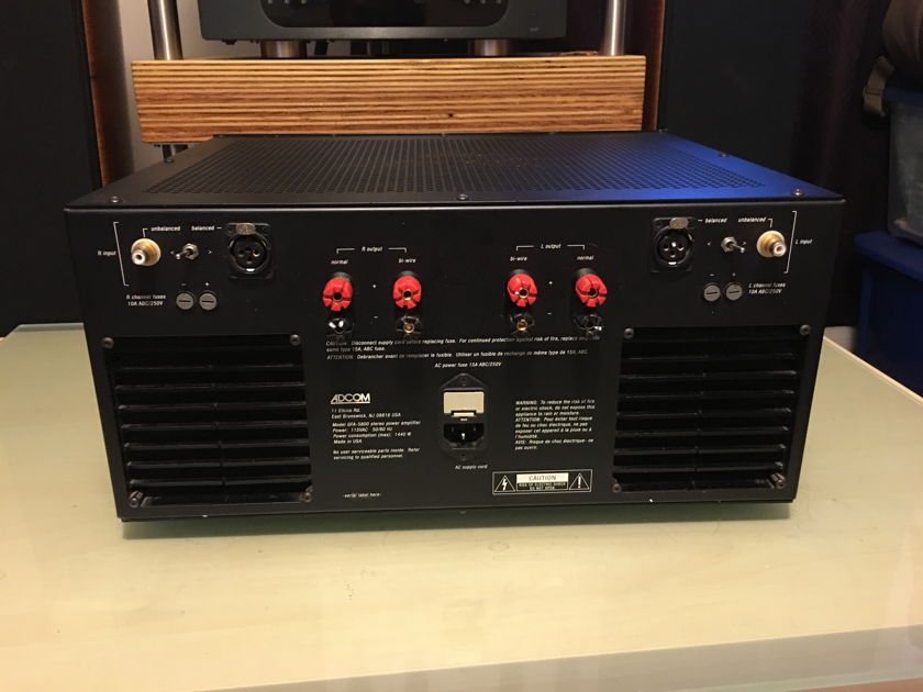 Adcom GFA-5800 stereo power amp