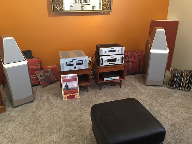 Audio Research LS-17SE Immaculate, <7mos old