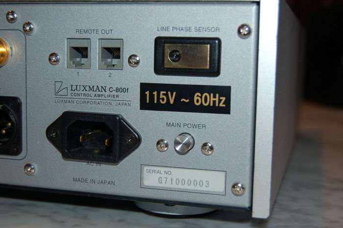 Luxman C-800 f Preamplifier