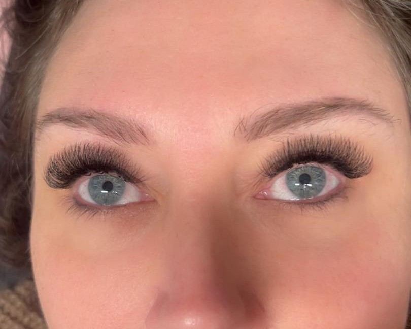 Winked Lash & Brow Lounge Voucher - Image 4