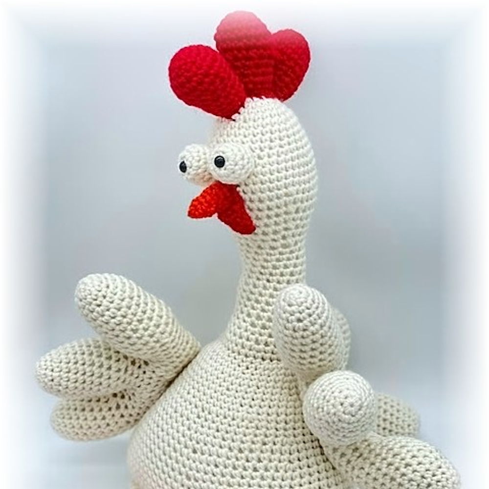 Bird Buddy Crochet Chicken Amigurumi Softie Toy Pattern - Repekkah