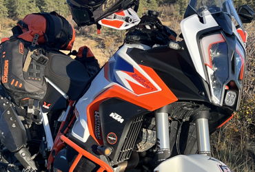 2024 KTM 1290 SUPER ADVENTURE R motorcycle for rent near Pagosa Springs, CO