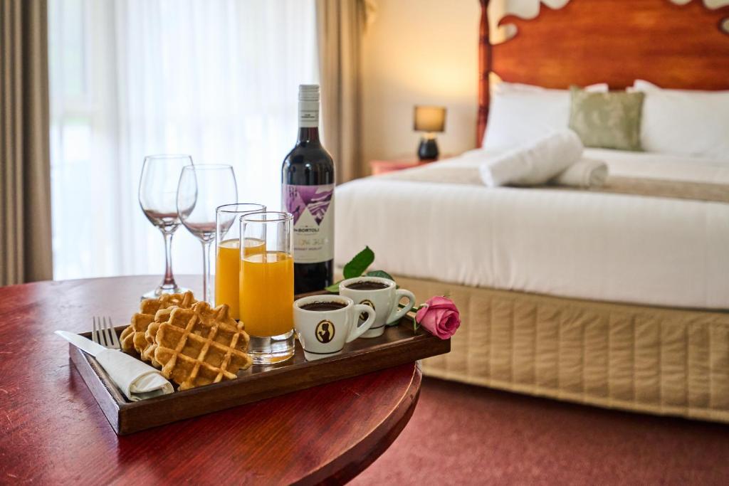 Sanctuary House Resort Motel Voucher - Image 10