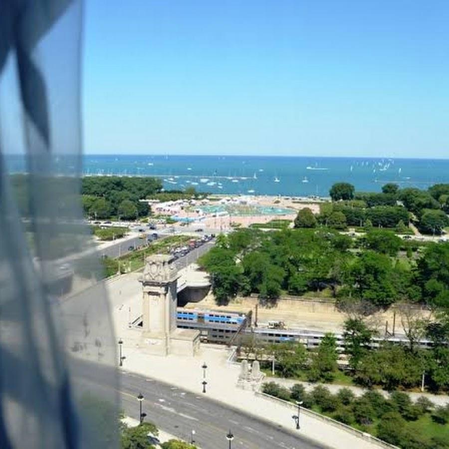 The Congress Plaza Hotel & Convention Center