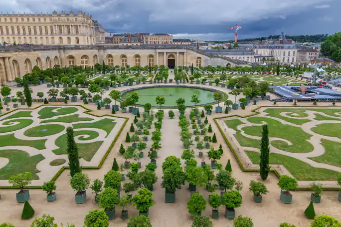 Versailles Guided Tour with Skip-the-Line Entry