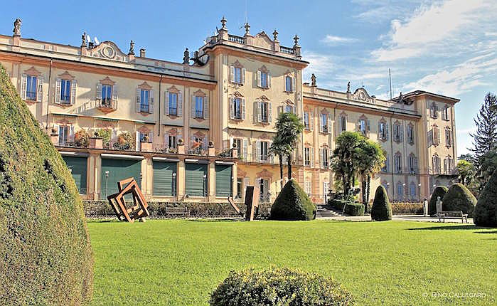  Varese
- villa-recalcati-varese.jpg